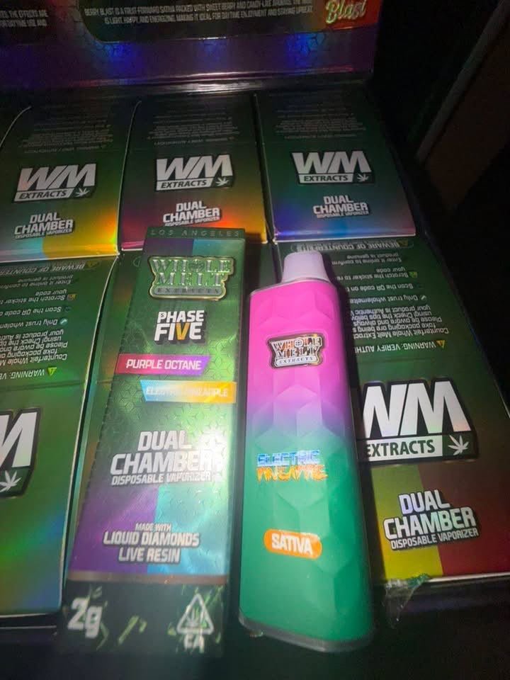 Whole Melt Phase 5 Dual Chamber 2G Disposable - Image 4
